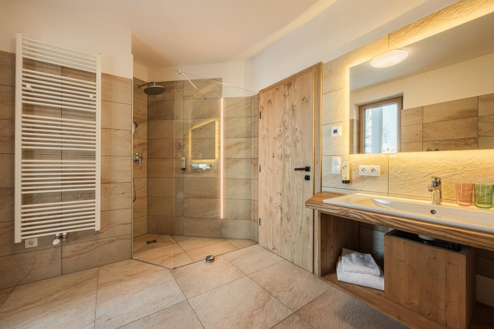 Loewen Chalets Seefeld in Tirol Kültér fotó